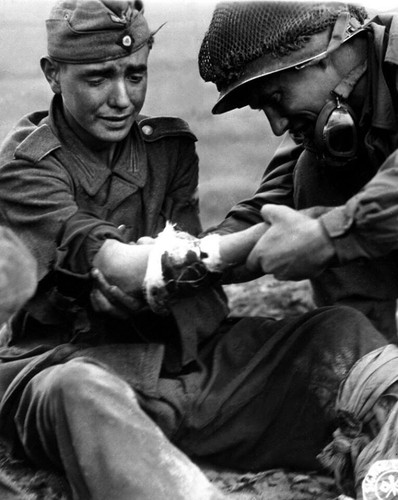 Ww2 wwii photo - ww2, wounded