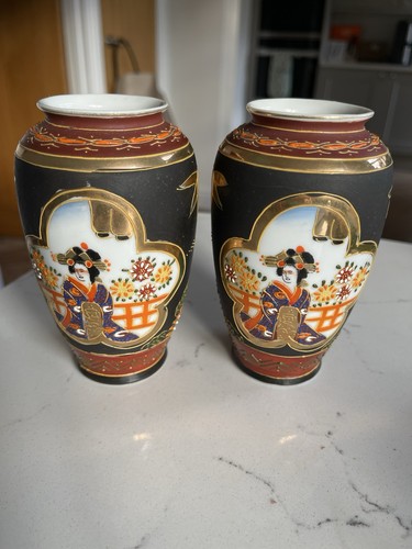 Pair japanese satsuma style - of,