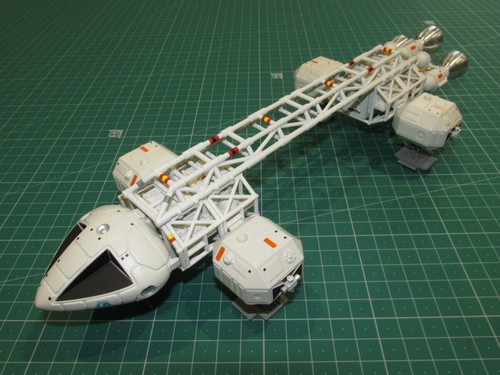 Sixteen space 1999 - 1999, eagle