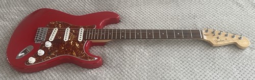 Fender squier stratocaster - fender,
