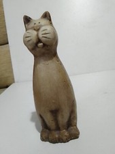 Cat ornament, sitting pottery cat