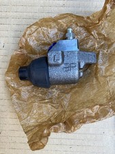 Lockheed 4241-565P Left Front