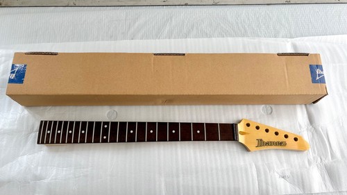 Ibanez azes31 essentials - azes31,