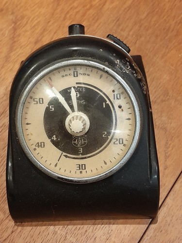 Smiths vintage bakelite - vintage,