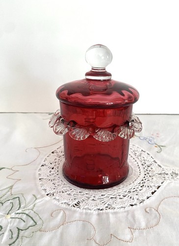 Vintage quality red - red, cranberry