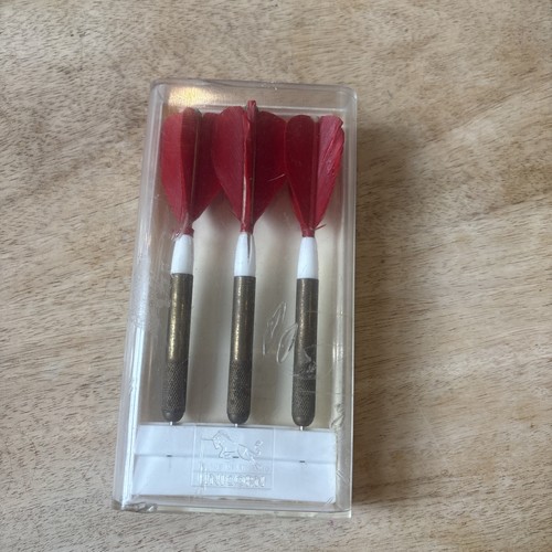 Vintage red feather unicorn - red,