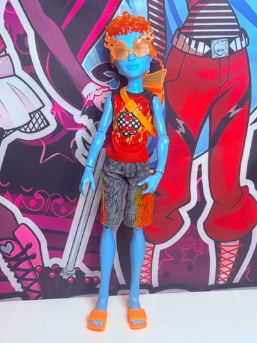 Monster high doll swim - d),