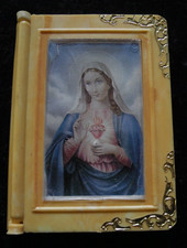 OLD VINTAGE BAKELITE BOX AND