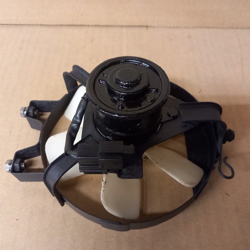 Honda vfr400 nc24 radiator - vfr400,