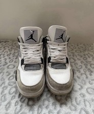 Jordon 4s White And Black Size