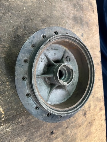 Suzuki wheel hub - ts, hub/suzuki