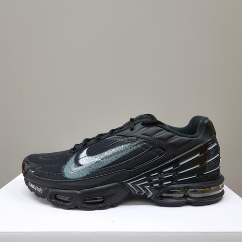 Nike air max plus - plus, tuned