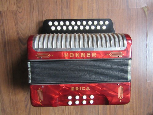 Vintage hohner erica - 2, row