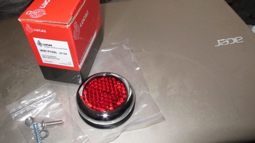 Rear red round reflector - rear, lucas