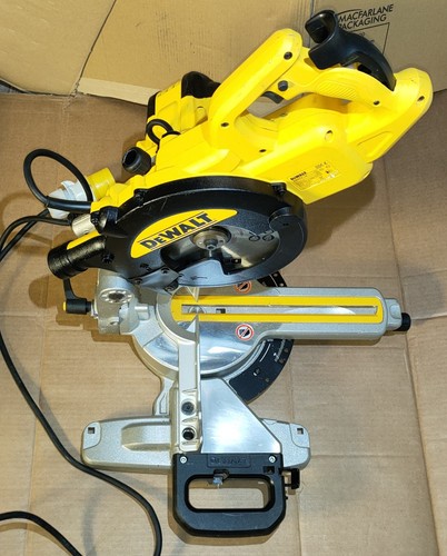 Dewalt dws773 110v - dws773-lx, 216mm