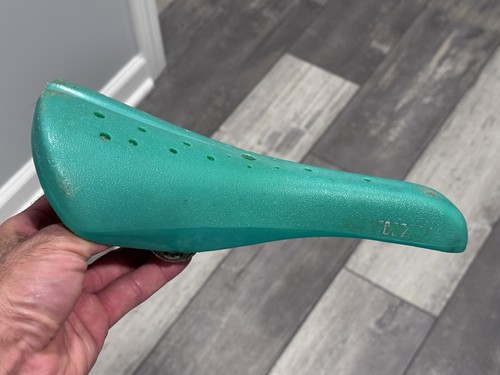 Oldschool skyway viscount seat - skyway,