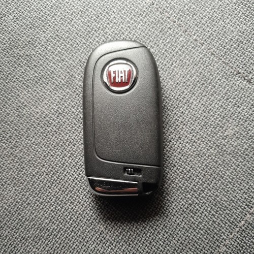 Genuine fiat smart car - car, key
