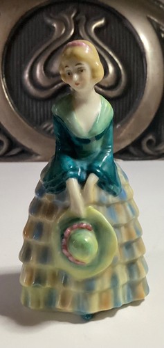 Vintage lady girl figurine - vintage,