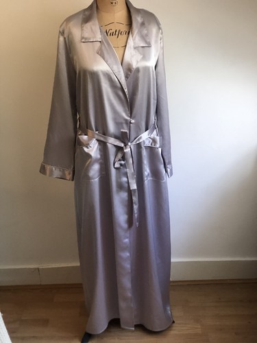 Vintage satin like - vintage,