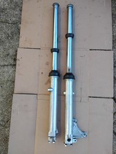 TRIUMPH T20 T140 T150 = FORKS