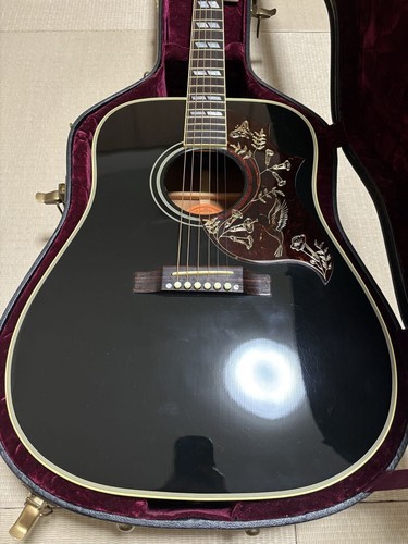 Gibson acoustic custom shop - gibson,