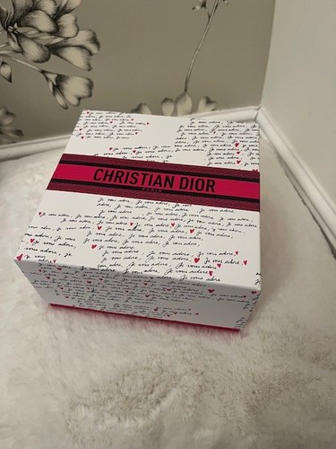 Dior adore gift - j’adore, box