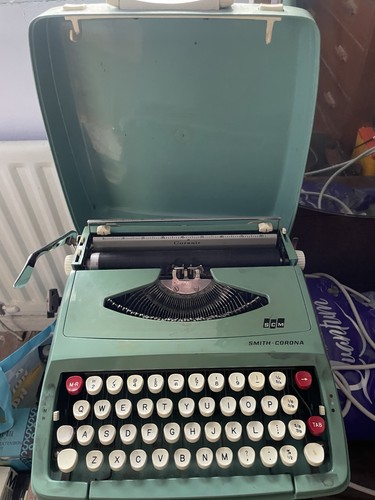 Vintage smith corona - corona, corsair