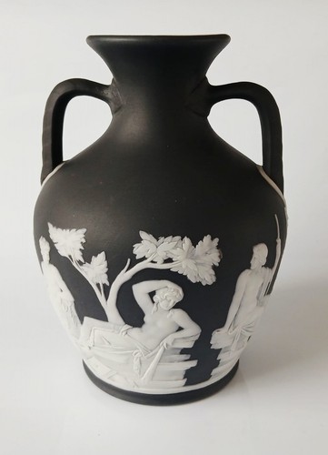 Wedgwood black jasper - wedgwood,