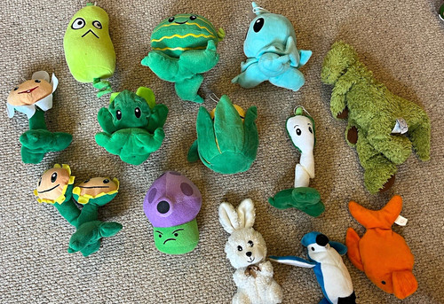 Plants zombies plush bundle - plants,