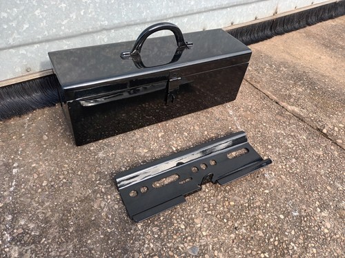 Toolbox for john deere - for,