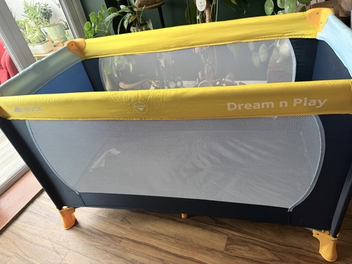 Hauck sleep play - n, cot