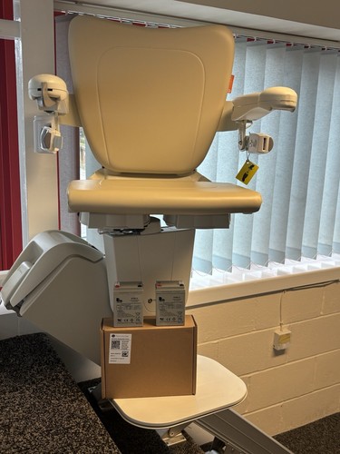 Handicare 1100 stairlift - handicare,