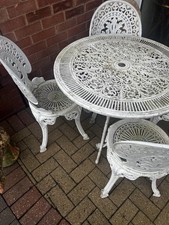 White Painted Aluminium Patio