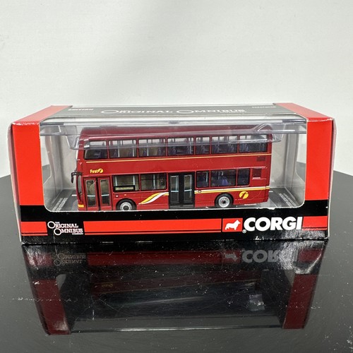 Corgi om41211 volvo wright - om41211,