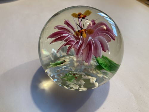 Vintage glass pink flower - pink,