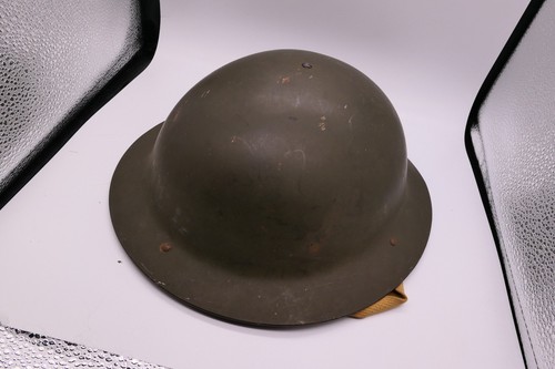 Wwii canadian brodie - us,