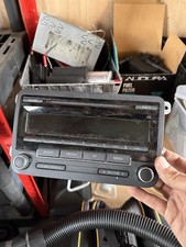 VOLKSWAGEN POLO. 2013. Radio