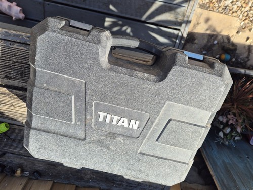 Titan ttb293wch 1700w 150mm - ttb293wch,