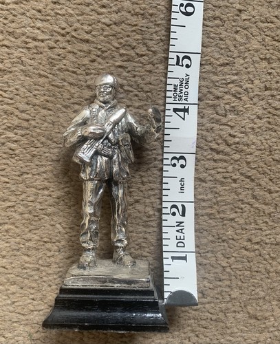 Metal model soldier stand - metal, on