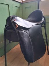 Albion Saddle 17 Black Extra