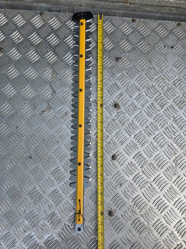 Dewalt battery hedge - hedge, cutter