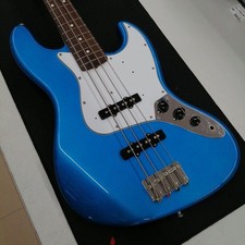 FENDER JAPAN Electric Bass