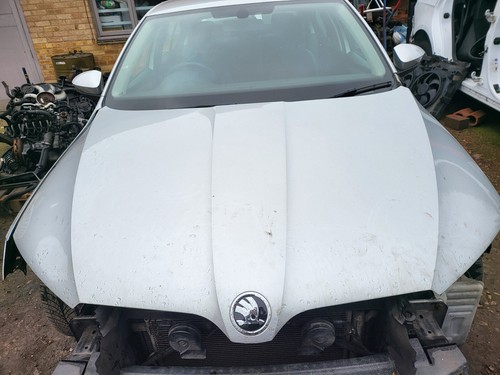 2016 skoda octavia hatch - skoda, se