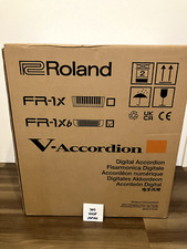 Roland Accordion FR-1XB RD Red Compact Built-in Amplifier & Speaker Tracking New