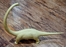 RARE Invicta Plastics Mamenchisaurus Dinosaur Model 1988 Natural History Museum