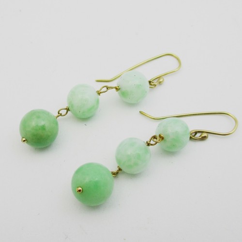 Gorgeous pair 9ct - 9ct, gold