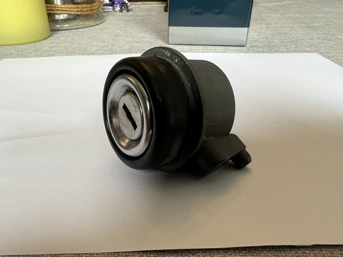 T25 tailgate lock - t25,
