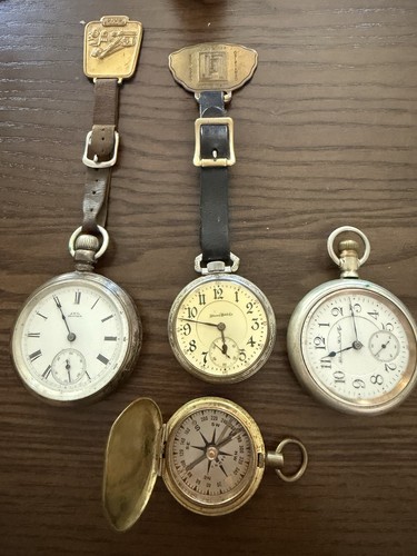 Lot pocket watches and - of,