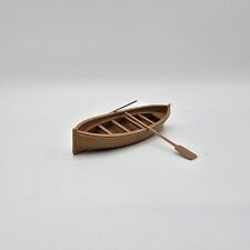 1/32 Scale Rowing Boat With Keel And Oars.