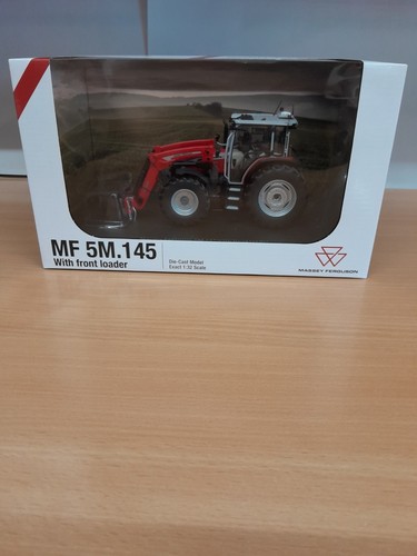 Universal hobbies massey - universal,